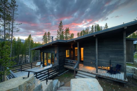 House, 3 Bedrooms | Exterior