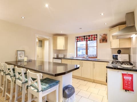 Fridge, dishwasher, electric kettle, toaster