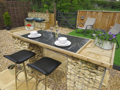 Apartment | Dining