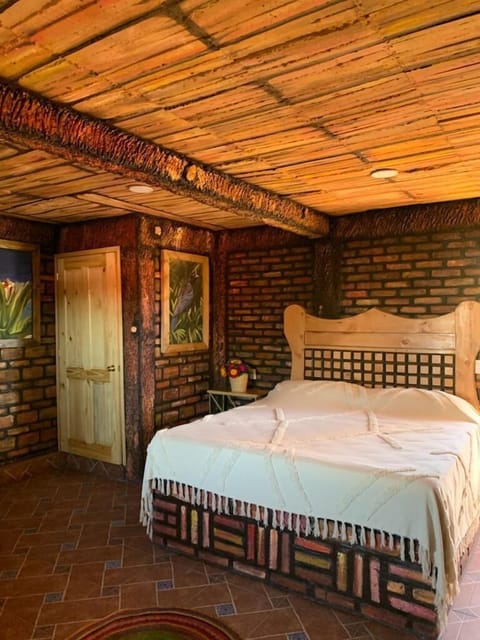 Standard Room | In-room safe, free WiFi, bed sheets