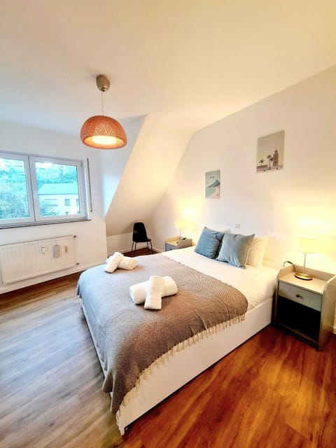 2 bedrooms, iron/ironing board, free WiFi