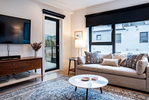 Condo | Living area | 40-inch flat-screen TV with cable channels