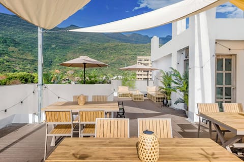 Rooftop terrace