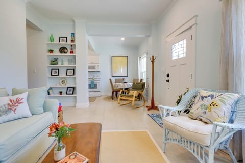 Apartment (1 Bedroom) | Interior