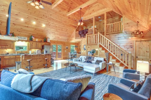 House (4 Bedrooms) | Interior
