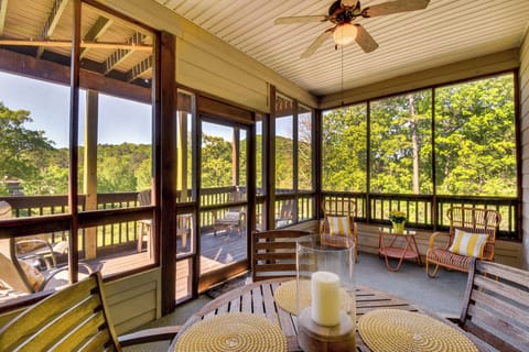 Apartment (3 Bedrooms) | Front of property