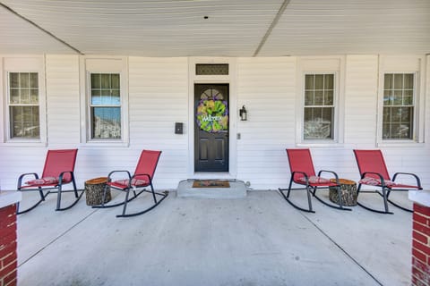 House (5 Bedrooms) | Interior