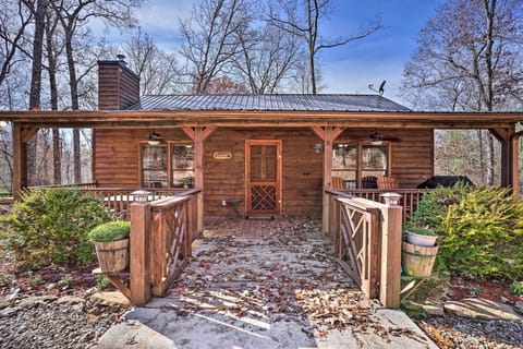 House (2 Bedrooms) | Front of property