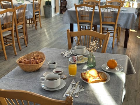 Daily buffet breakfast (EUR 12 per person)