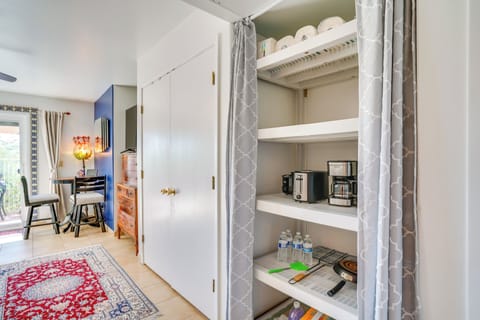 Apartment (0 Bedroom) | Interior