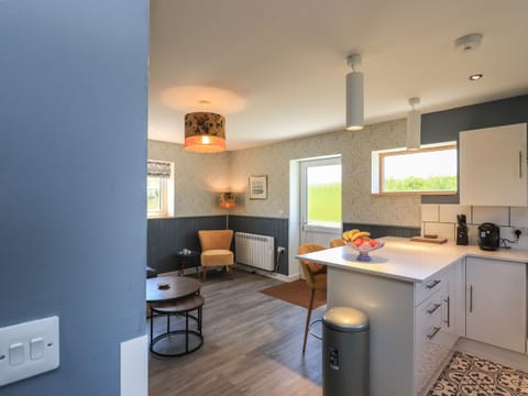 Fridge, dishwasher, electric kettle, toaster