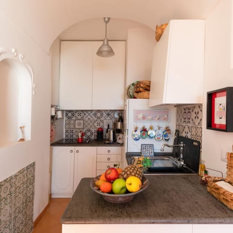 House, Smoking | 2 bedrooms