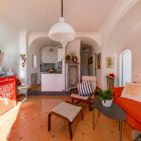 House, Smoking | 2 bedrooms