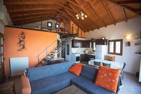 House, Smoking | 2 bedrooms