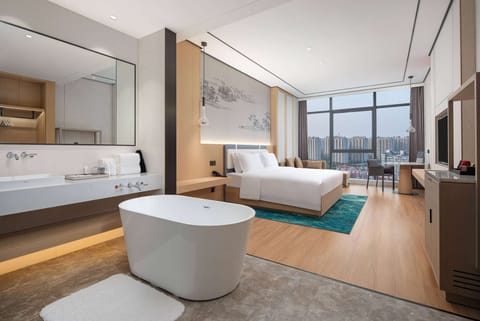 Deluxe Room, 1 King Bed, Non Smoking