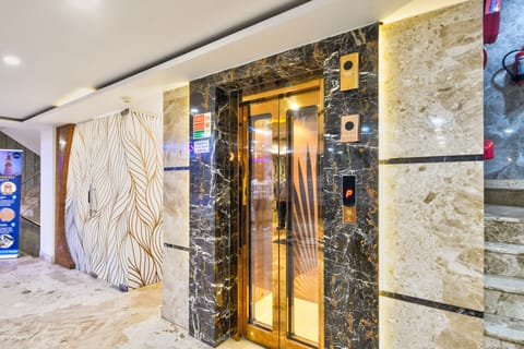 Elevator