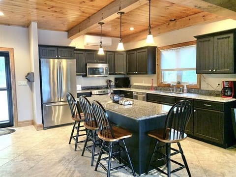 Villa, 3 Bedrooms | Private kitchen | Fridge, oven, coffee/tea maker, toaster