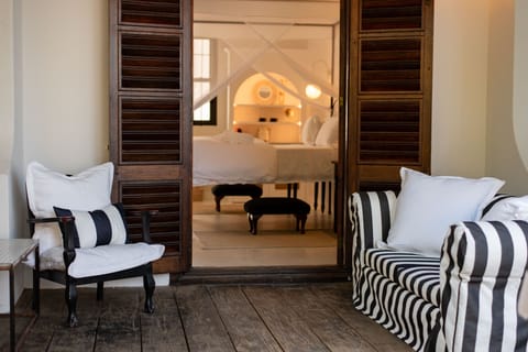 Suite, Poolside | Terrace/patio