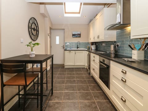 Fridge, dishwasher, electric kettle, toaster