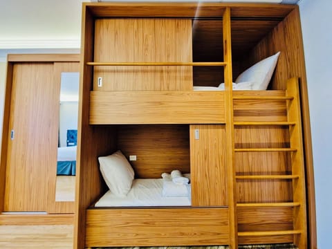 In-room safe, desk, laptop workspace, blackout drapes