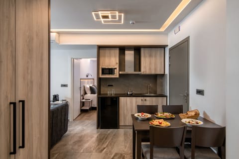 Deluxe Apartment, 1 Bedroom, Pool View | Pillowtop beds, in-room safe, blackout drapes, soundproofing