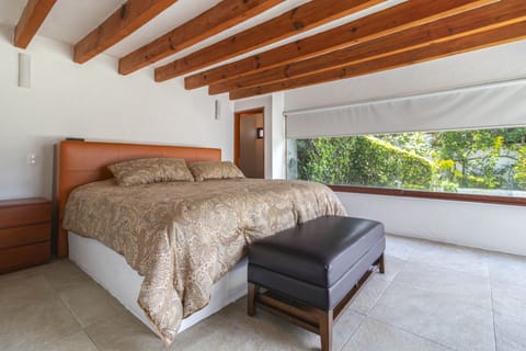 Classic House, 6 Bedrooms | 6 bedrooms, free WiFi