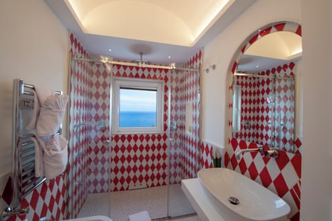 Suite (Chiesa Nuova) | Bathroom | Designer toiletries, hair dryer, bathrobes, slippers