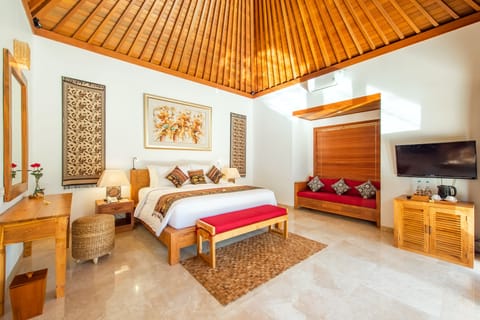 Villa | 1 bedroom, desk, blackout drapes, iron/ironing board