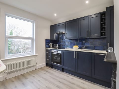 Fridge, dishwasher, electric kettle, toaster