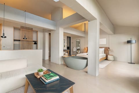 Premium Loft Suite | Premium bedding, free minibar, free WiFi, bed sheets