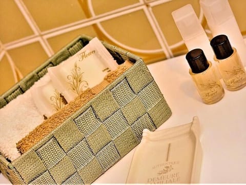 Rainfall showerhead, free toiletries, hair dryer, slippers