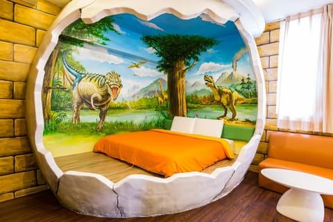 Gallery Double Room, 1 King Bed | Soundproofing, free WiFi