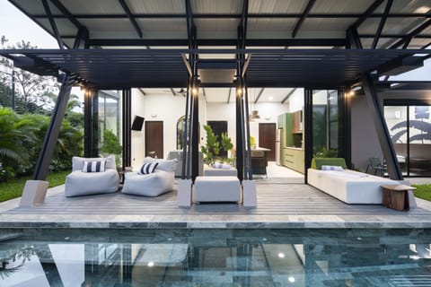 Villa | Terrace/patio