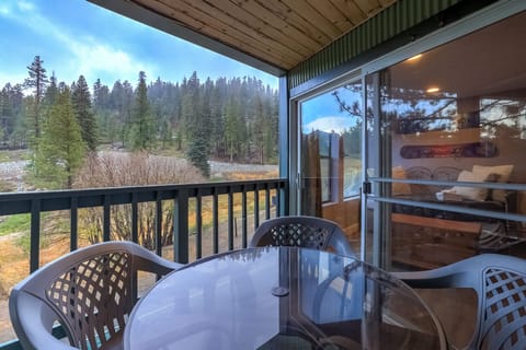 Condo, Multiple Beds, Hot Tub, Mountain View (Condo on Stagecoach Ski Run) | View from room