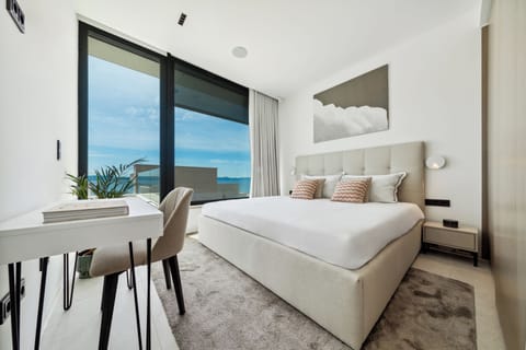 Egyptian cotton sheets, premium bedding, memory foam beds, desk