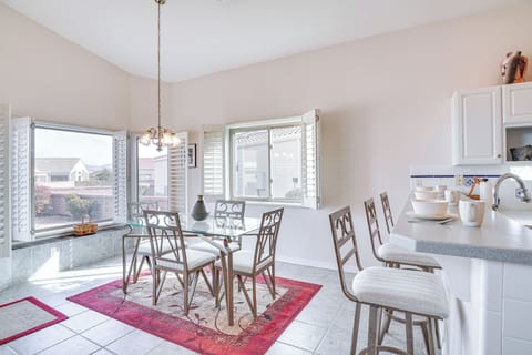 House (2 Bedrooms) | Interior