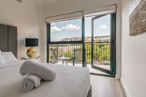 Family Apartment | Blackout drapes, iron/ironing board, free WiFi, bed sheets