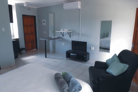 Basic Apartment | 1 bedroom, iron/ironing board (on request)