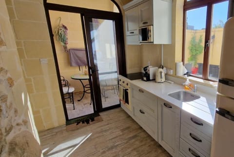 Flat-screen TV, heated floors, computer monitors, printers