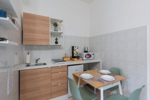 Suite Standard | Living area | Flat-screen TV