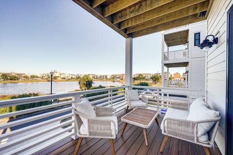 Apartment (5 Bedrooms) | Front of property