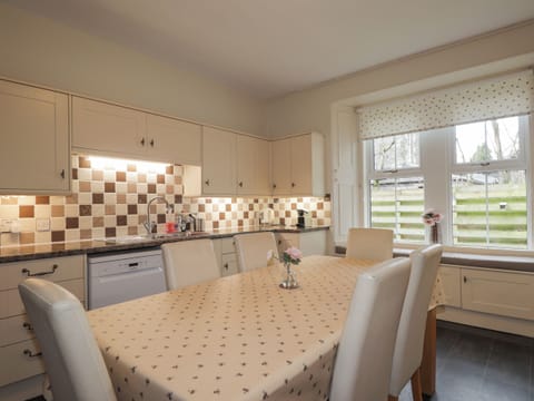 Fridge, dishwasher, electric kettle, toaster