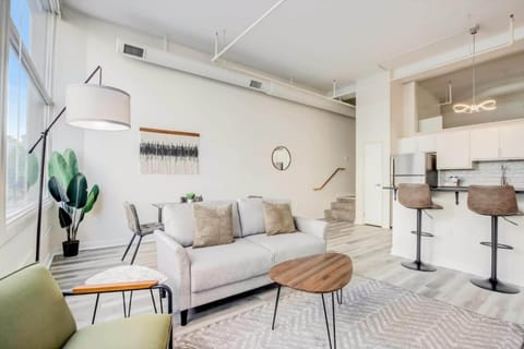 Apartment | Living area | 42-inch Smart TV with digital channels, Netflix, Hulu