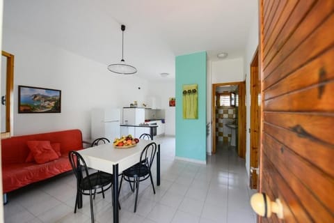 Comfort Villa | Private kitchen | Fridge, stovetop, highchair, coffee grinder