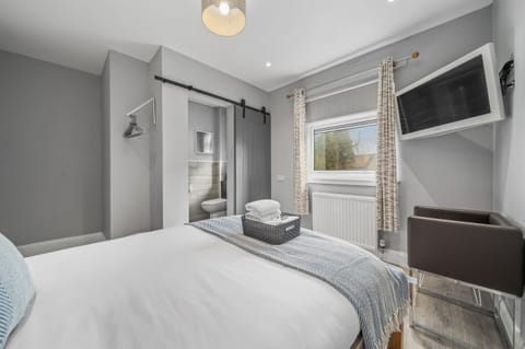 Double Room, Ensuite | Free WiFi