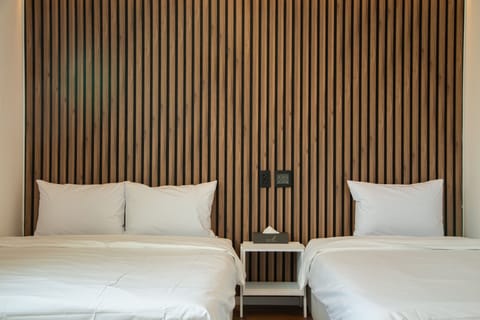 Standard Twin Room | Free WiFi