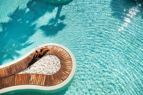 Indoor pool, seasonal outdoor pool