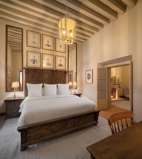 Suite (Spiral Stairs Required) | 1 bedroom, Egyptian cotton sheets, premium bedding, memory foam beds