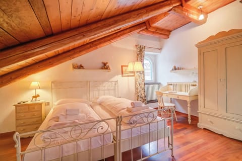 Family Apartment, 2 Bedrooms, Balcony (La Torre In The Center Of Town) | 2 bedrooms
