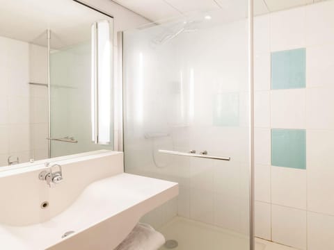 Superior Room, 1 Double Bed with Sofa bed | Premium bedding, free minibar items, desk, blackout drapes